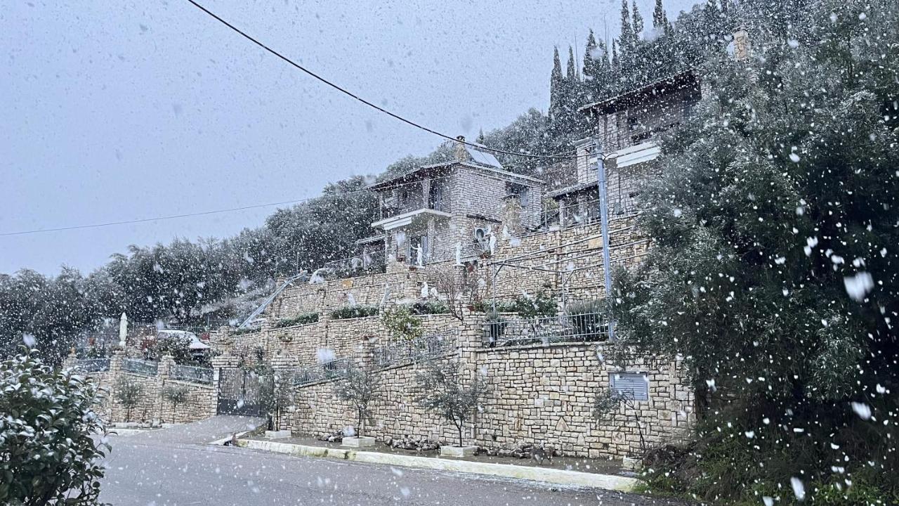 Stone Maisonettes Éjo Eksteriør bilde